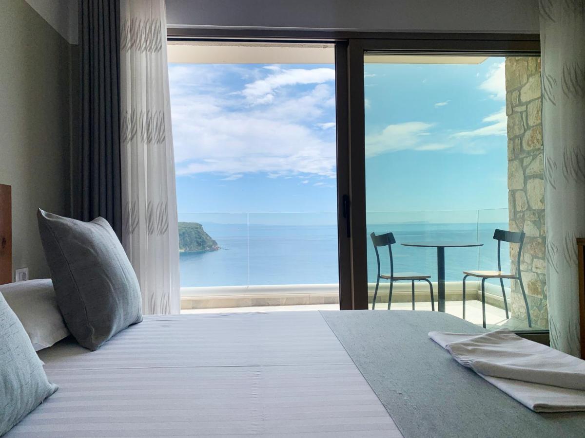 Vila 8 Hotel Himare Ngoại thất bức ảnh